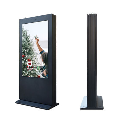 USB Version Outdoor Digital Advertising Display Screens  Board Totem 55 inch IP65 dustproof
